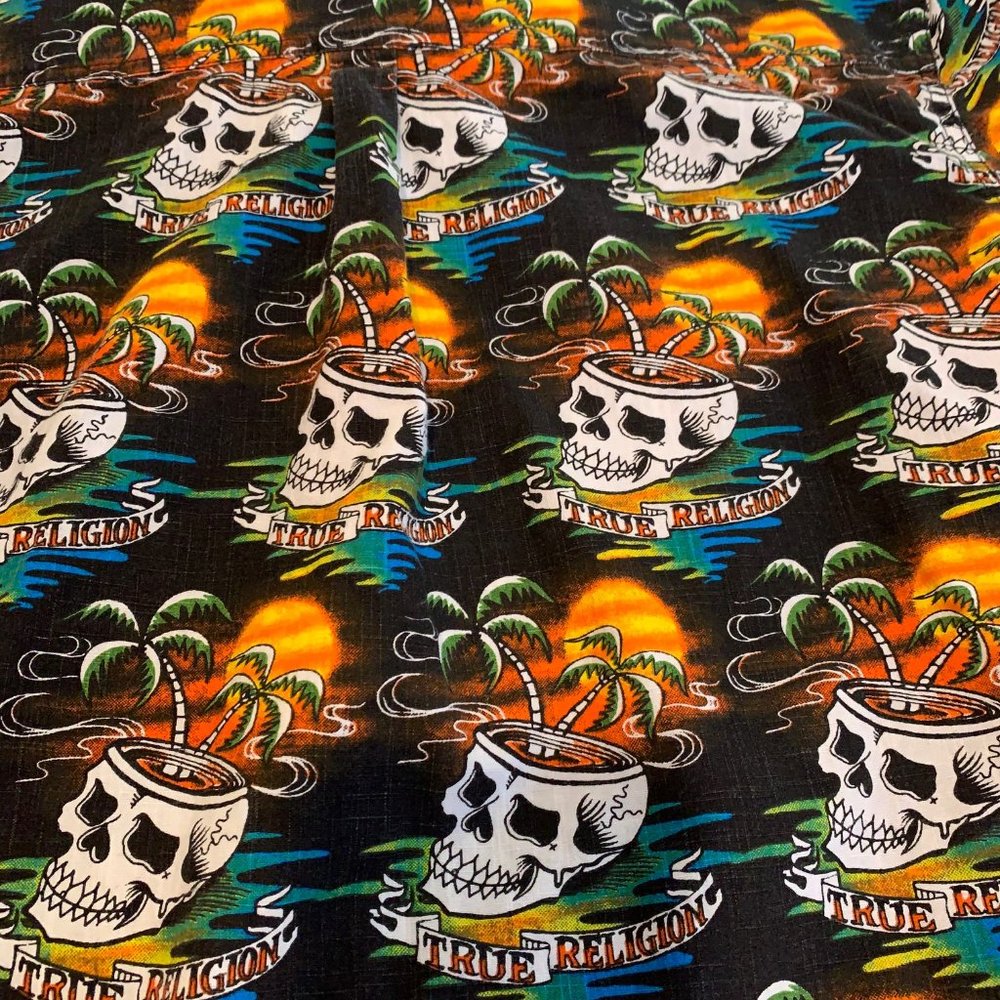 True Religion Button Down Skull and Palms Shirt Size 2XL - Picture 6 of 11